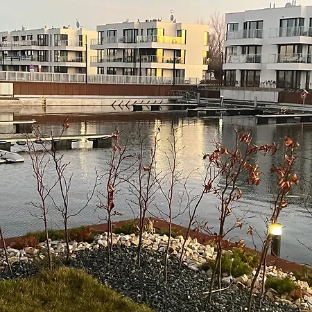 Baltic Riviera -solmarina