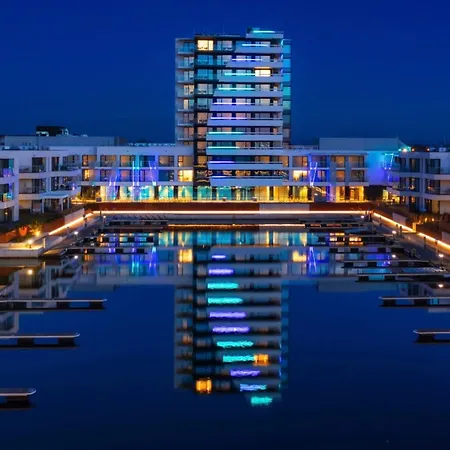 Lägenhet Baltic Riviera -solmarina *