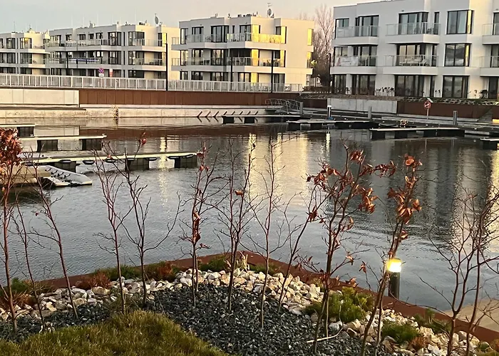 Baltic Riviera -solmarina